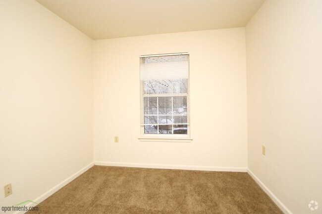 Bedroom - The Reserve at Chandler's Glen