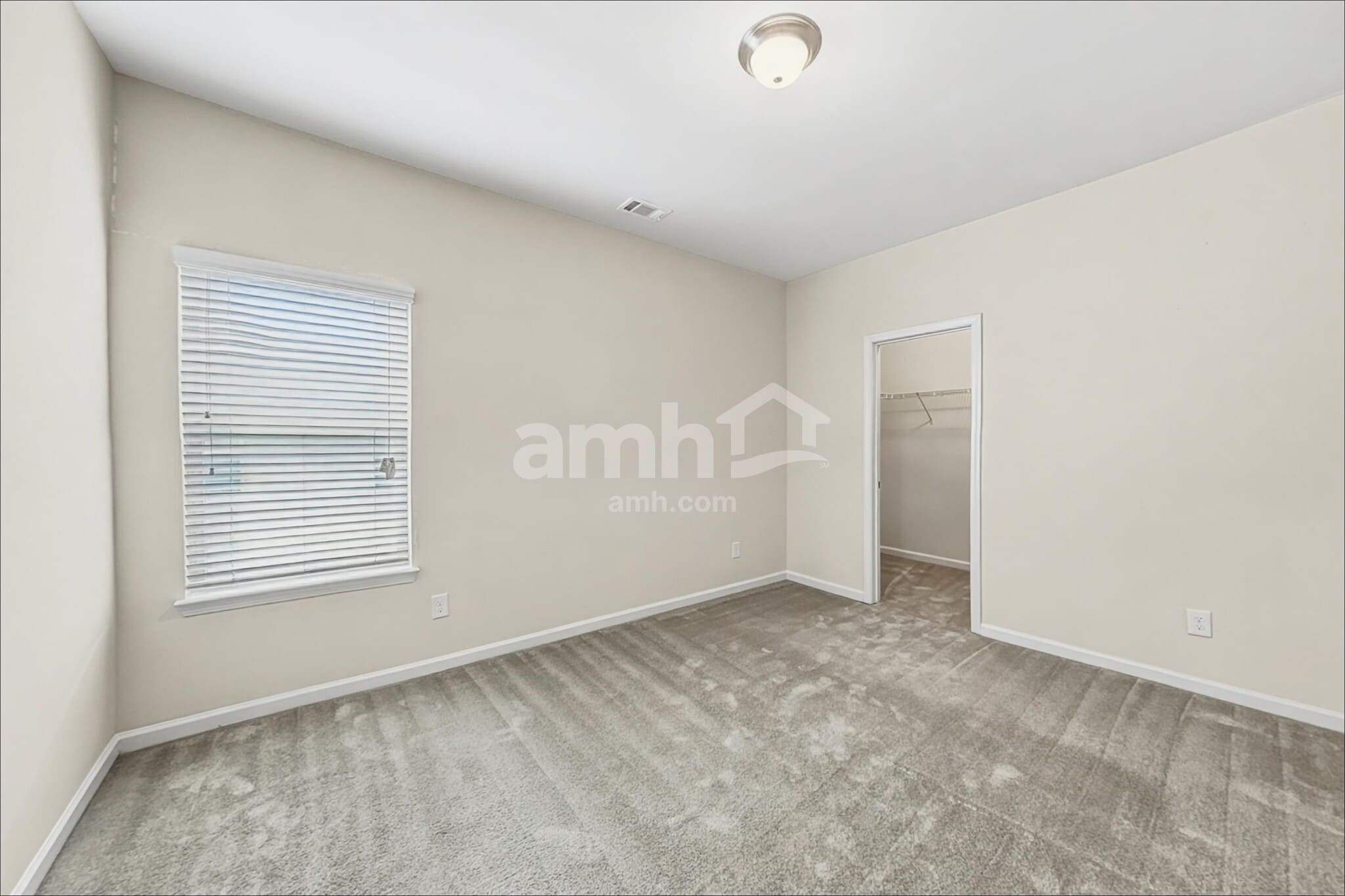 Building Photo - 307 Victoria Heights Dr