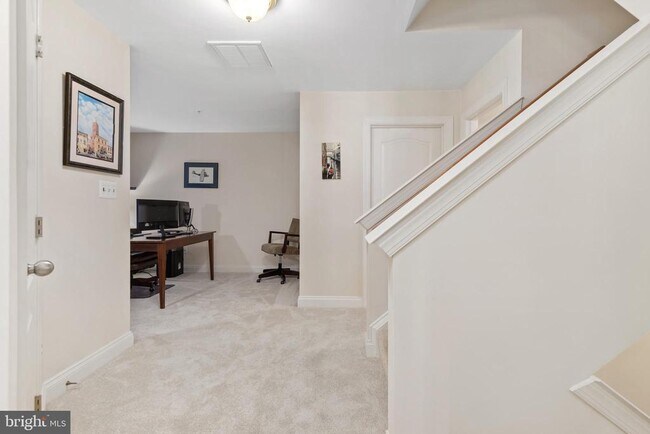 Building Photo - 5114 O'Neill Ln