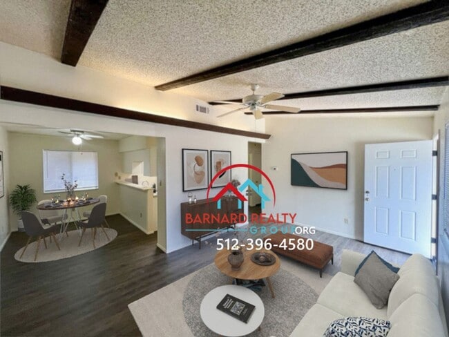 Building Photo - Application Pending: 2 Bed Duplex with Car...