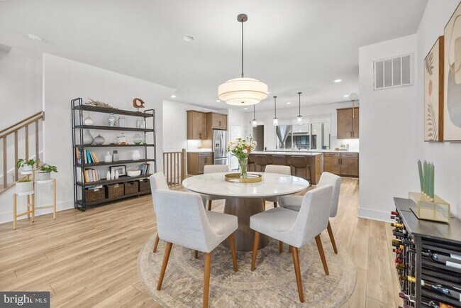 Building Photo - 42338 Nelsonville Ter