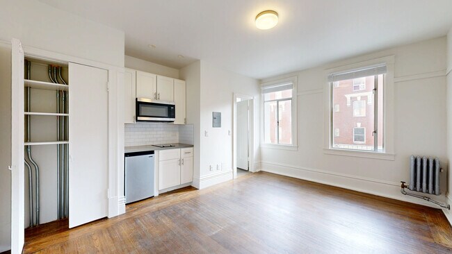 Primary Photo - 420 Ellis St