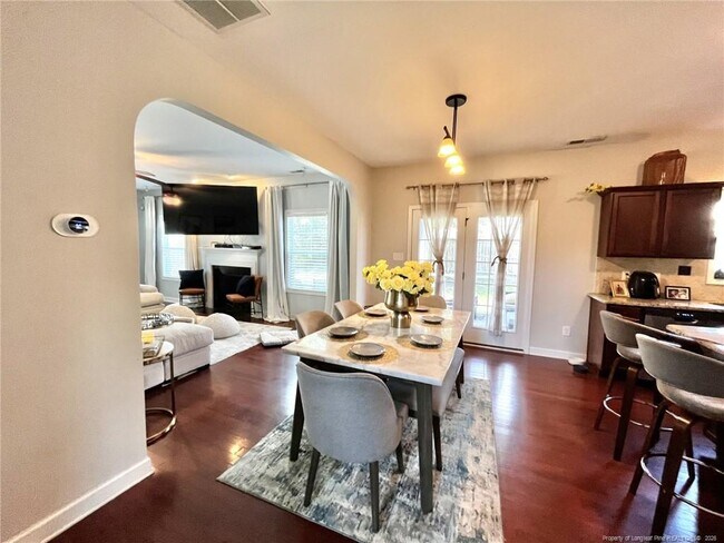 Building Photo - 3012 Gentle Breeze Ct
