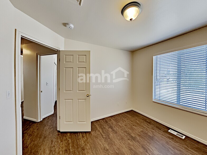 Building Photo - 2715 W 2300 S