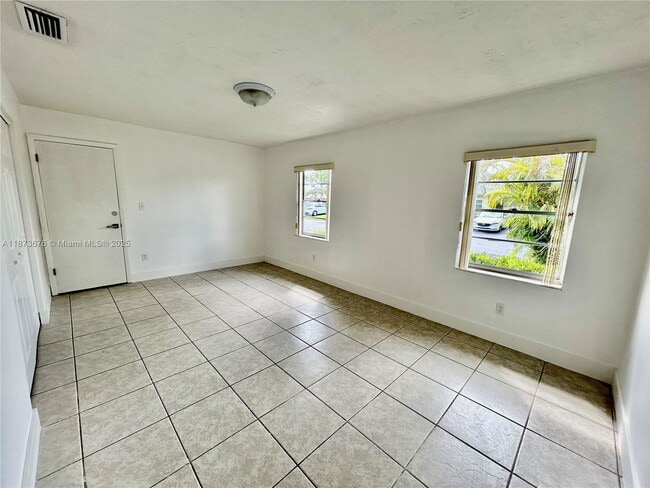 Building Photo - 12024 SW 110th St Cir E