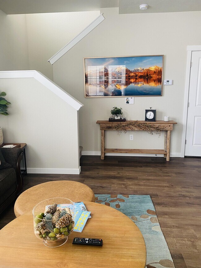 Building Photo - 5929 S Boddington Ln