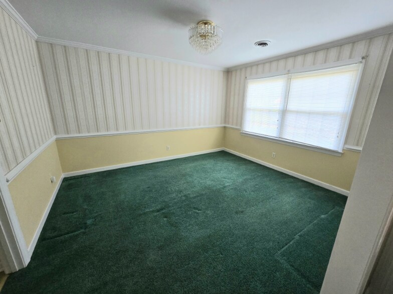 Building Photo - 3316 E Princeton Rd