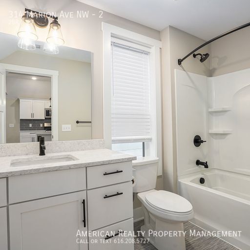 Building Photo - 314 Marion Ave NW