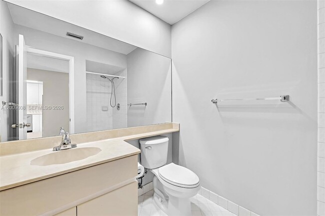 Building Photo - 1439 Springside Dr