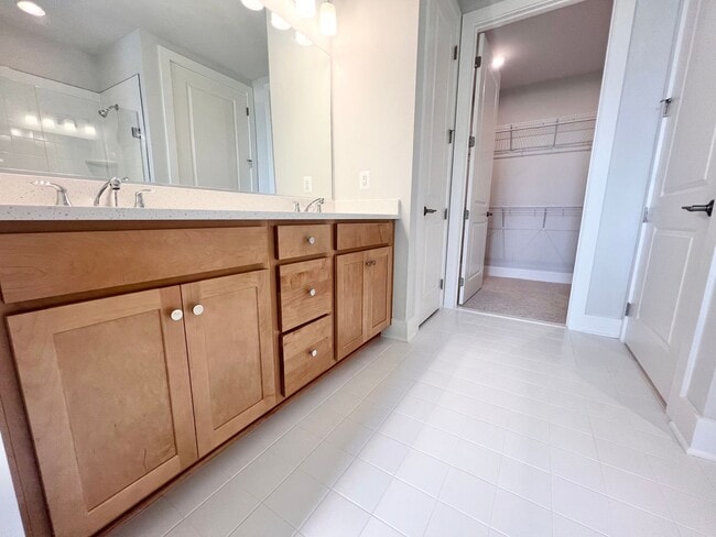 Building Photo - 1606 Koch Ct