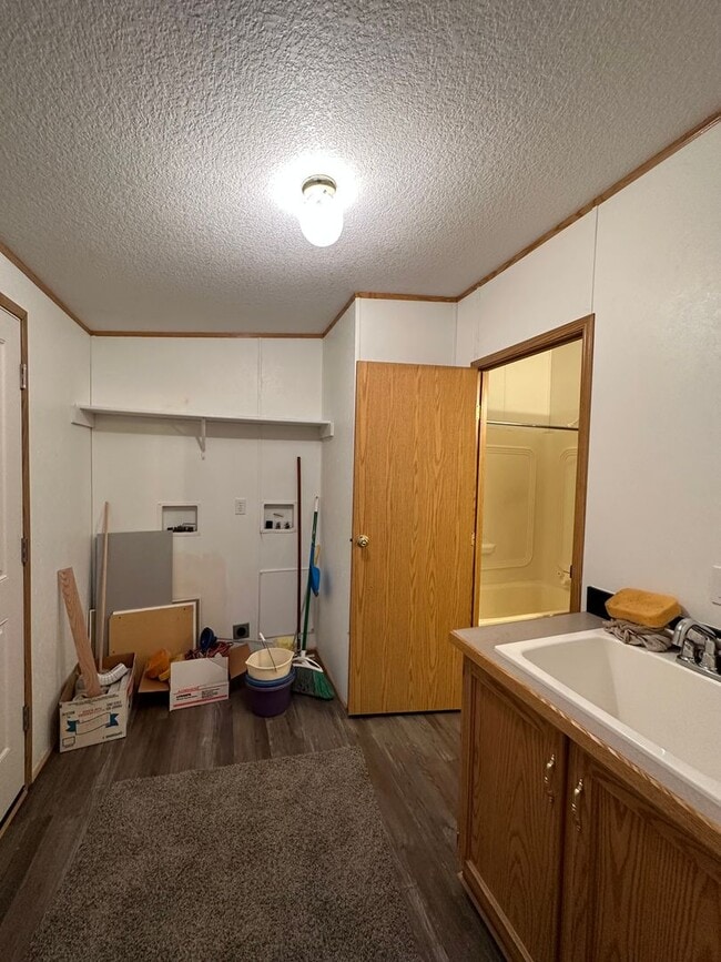 Building Photo - Wilbur road 3 bedroom 2 bath home