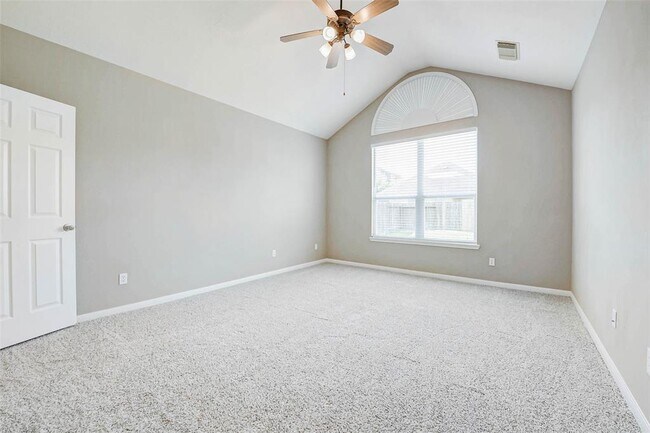 Building Photo - 26311 Sagewood Forest Dr