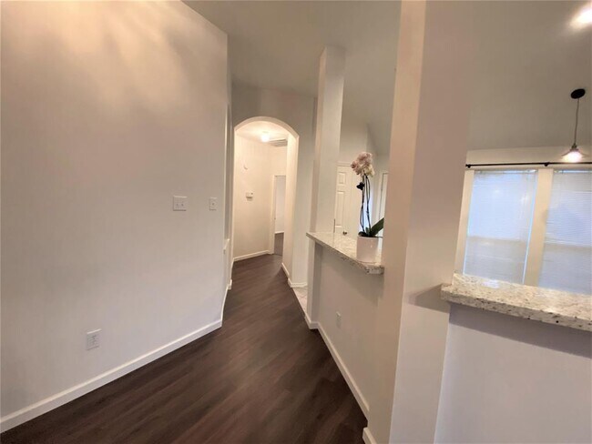 Building Photo - 15306 Bronze Leaf Ct