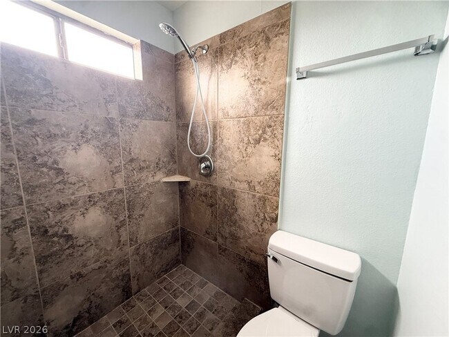 Building Photo - 3720 Snorkel Cir