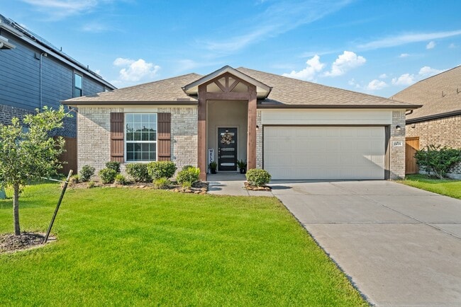 Primary Photo - 13006 Oleander Bay Ln