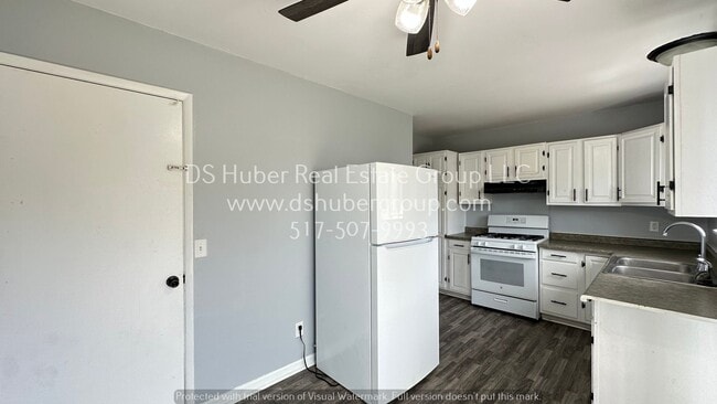 Building Photo - 3325 Danbury Crossroad St