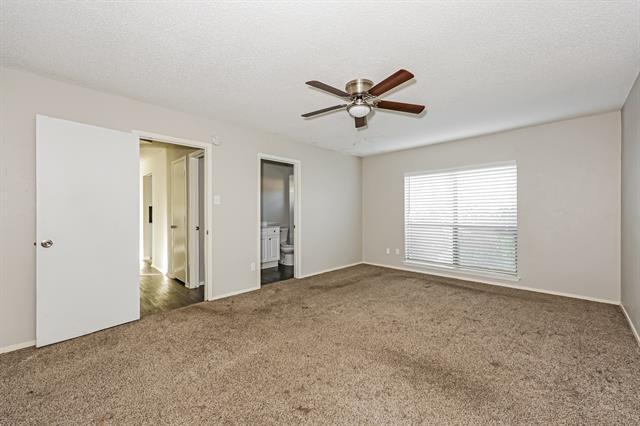 Building Photo - 309 Deacon Dr