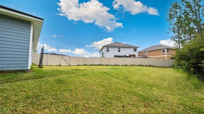 Building Photo - 613 Lancewood Ct