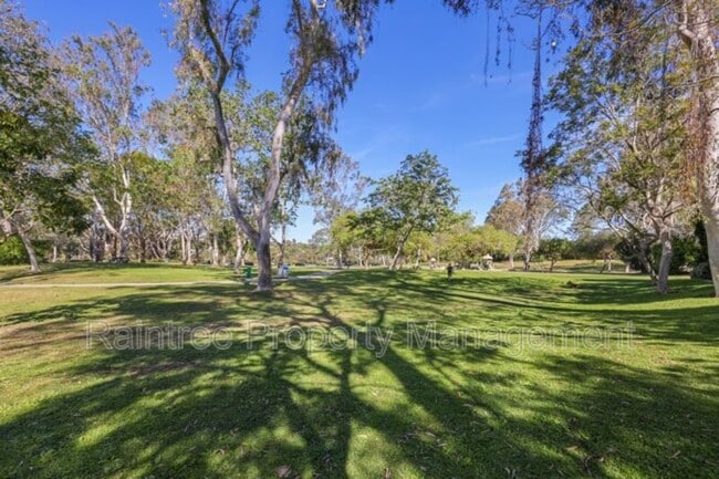 Building Photo - 3256 Via Marin