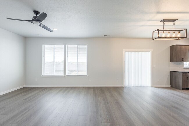Building Photo - Brand New 4 Bed 2.5 Bath House in Star