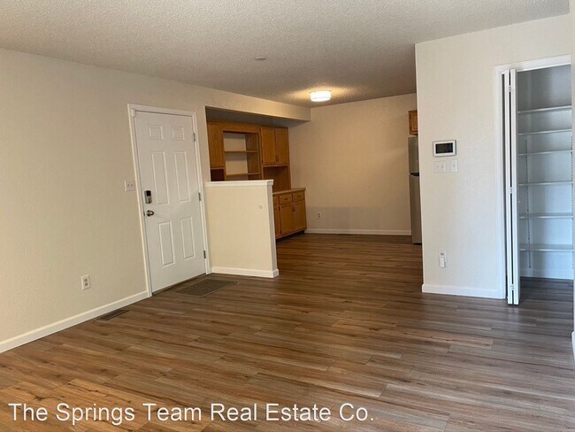 Building Photo - 2 br, 2 bath House - 82 Stovel Circle