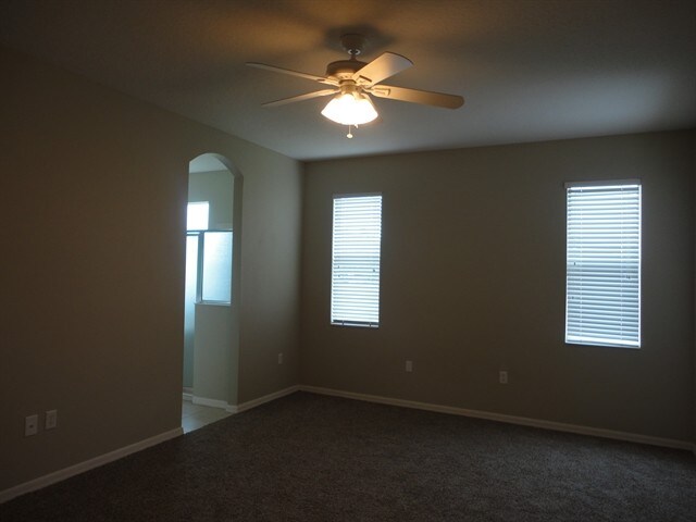 Building Photo - 1128 Napolean Way
