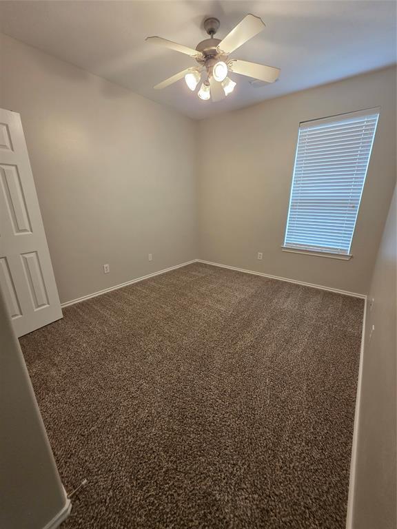 Building Photo - 2244 Waxwing Dr