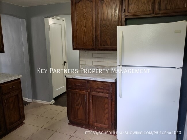 Building Photo - 7809 Madison Ave