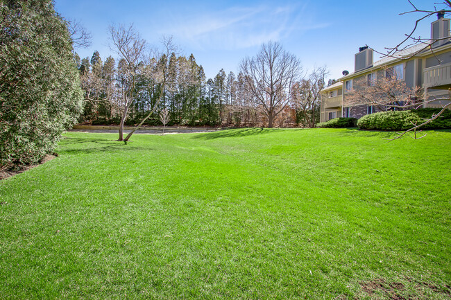 Building Photo - 1141 Auburn Ln