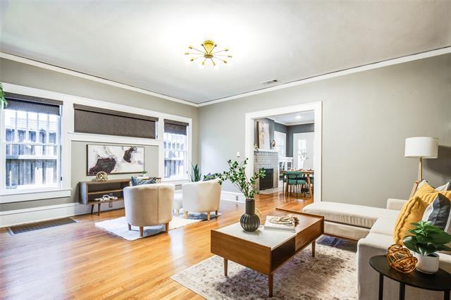 Building Photo - 723 Skillman St