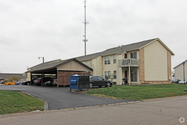 Building Photo - Skyline Apartments