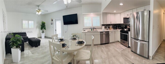 Building Photo - 443 4th Rd