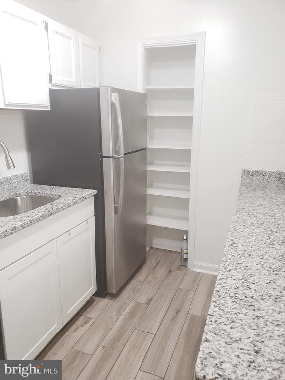 Building Photo - 12658 Dara Dr