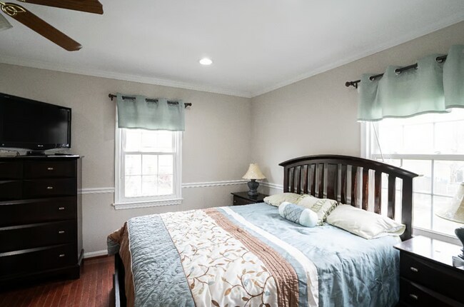 Building Photo - 7857 Parthian Ct