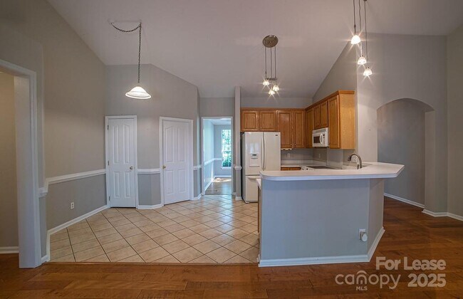 Building Photo - 3503 Brooktree Ln