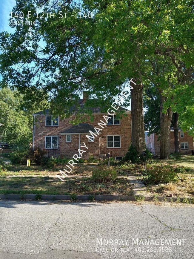 Building Photo - 140 E 12th St