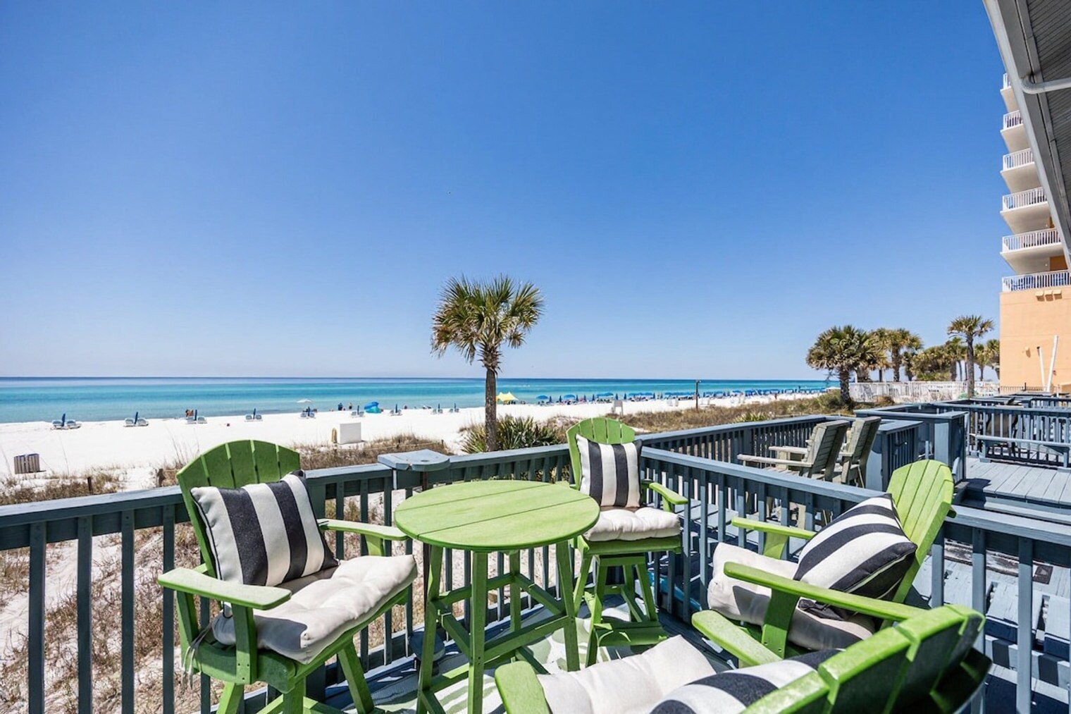 Building Photo - 17735 Front Beach Rd