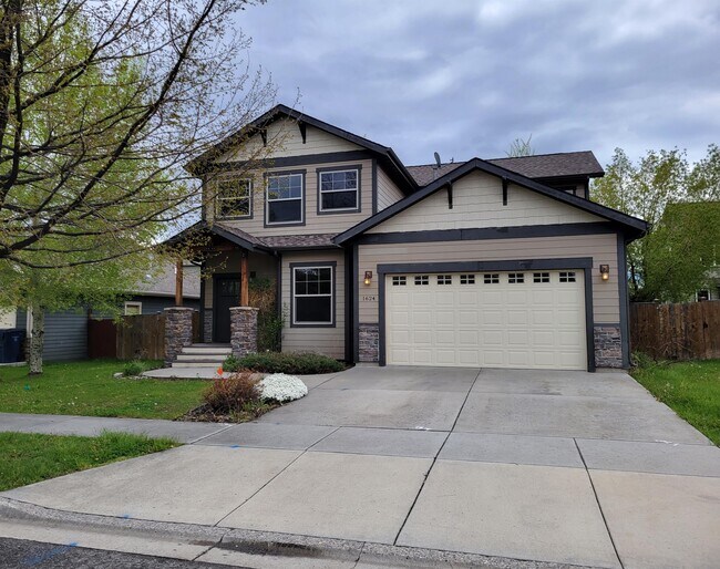 Building Photo - 1624 Gale Ct