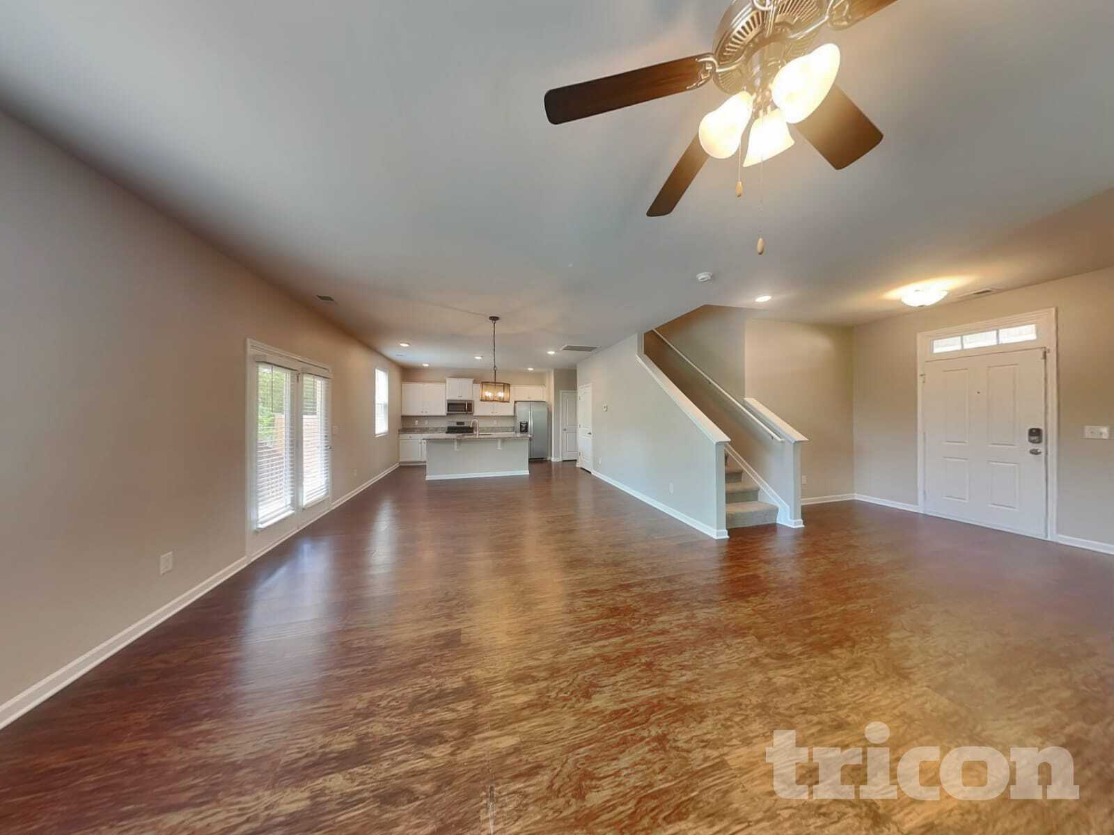 Building Photo - 752 Prominence Rd