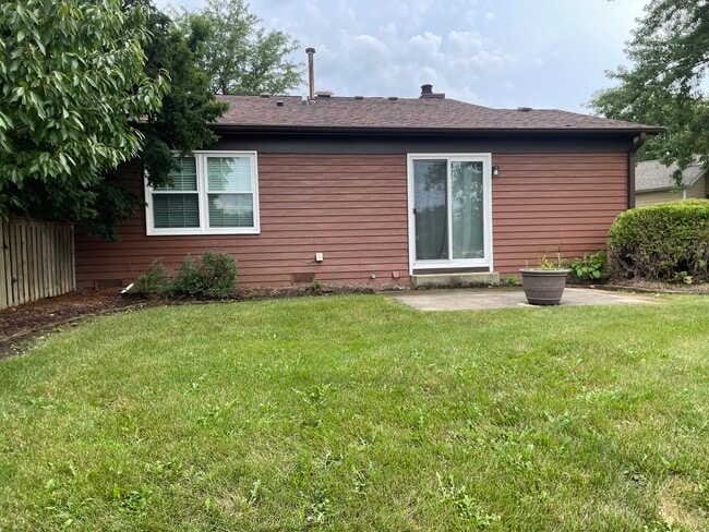 Building Photo - 559 Fessler Ave