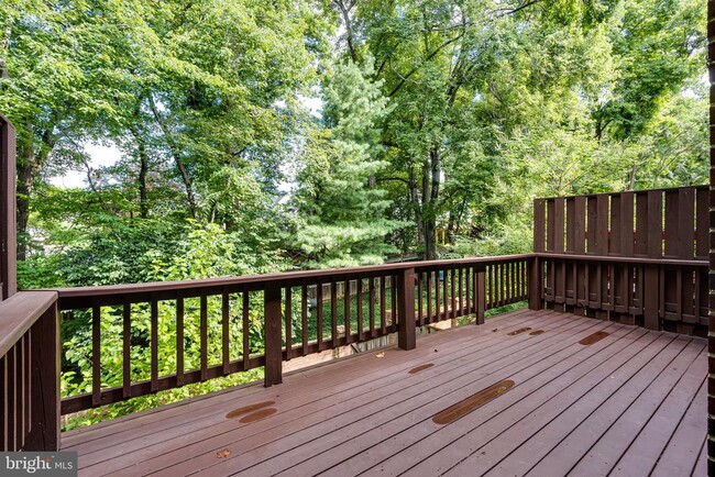 Building Photo - 6867 Williamsburg Pond Ct
