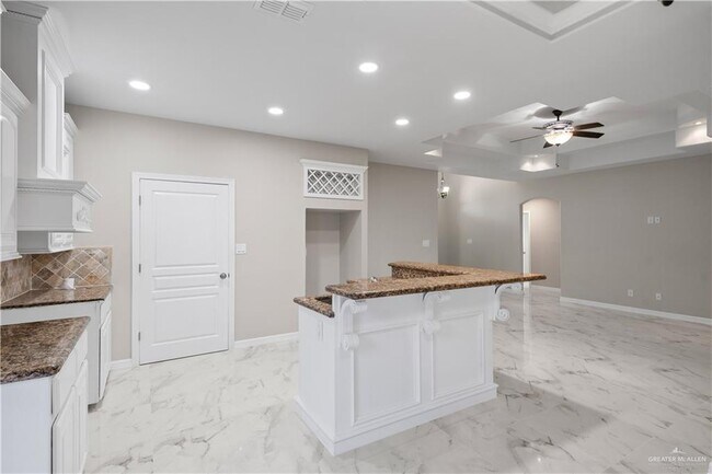 Building Photo - 4408 Xanthisma Ave W