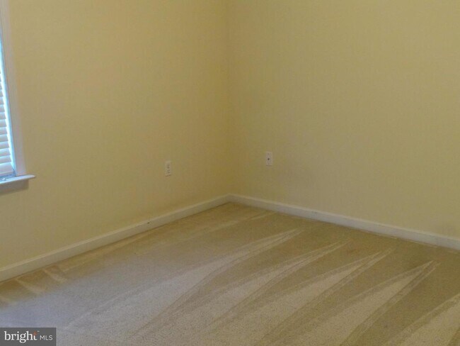 Building Photo - 45650 Connor Way