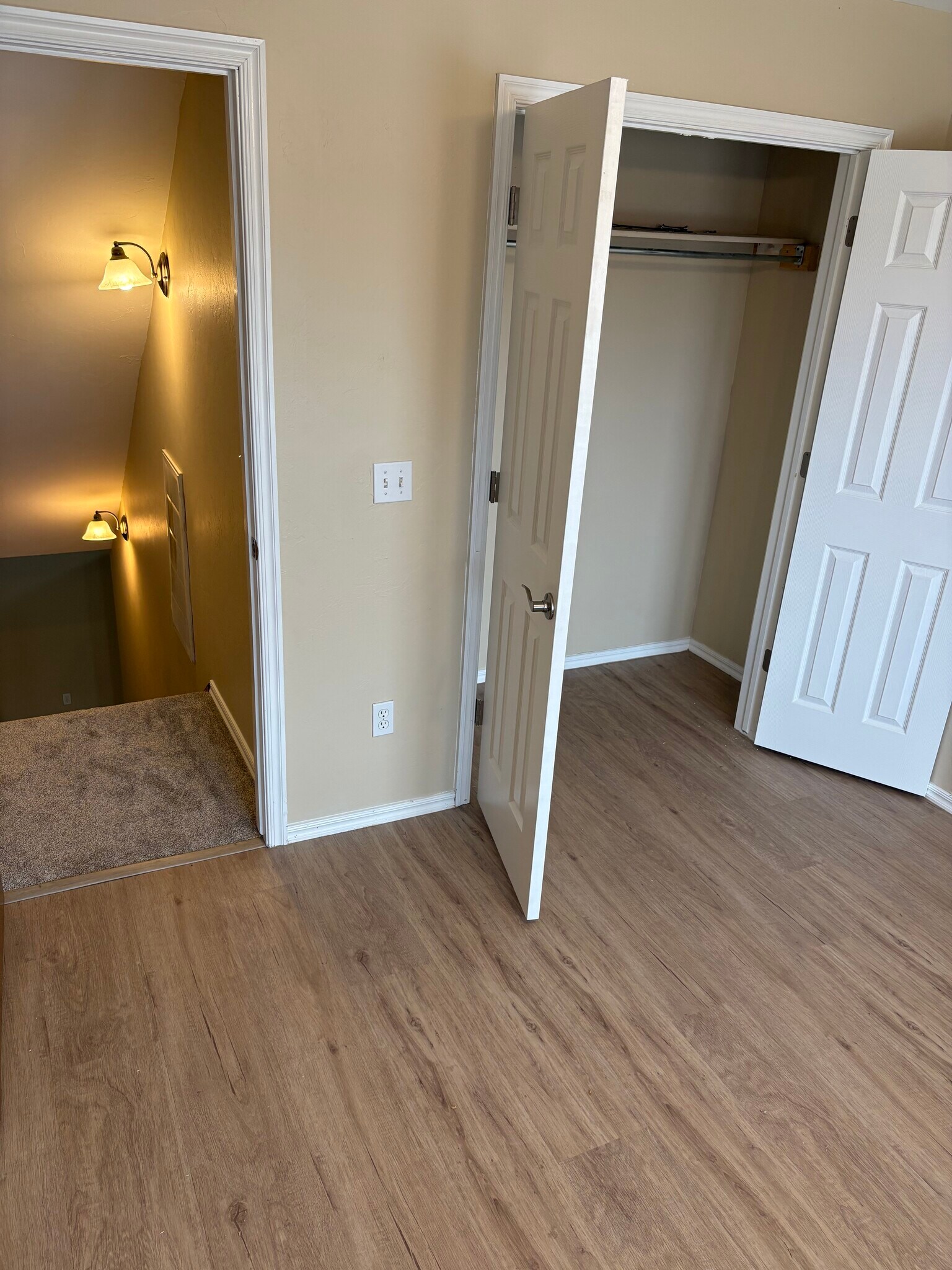 Upstairs bedroom - 9710 SW 17th St