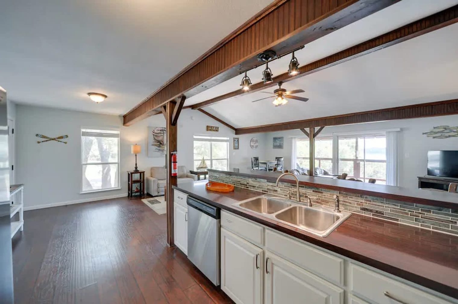 Building Photo - 1288 Canyon Springs Dr