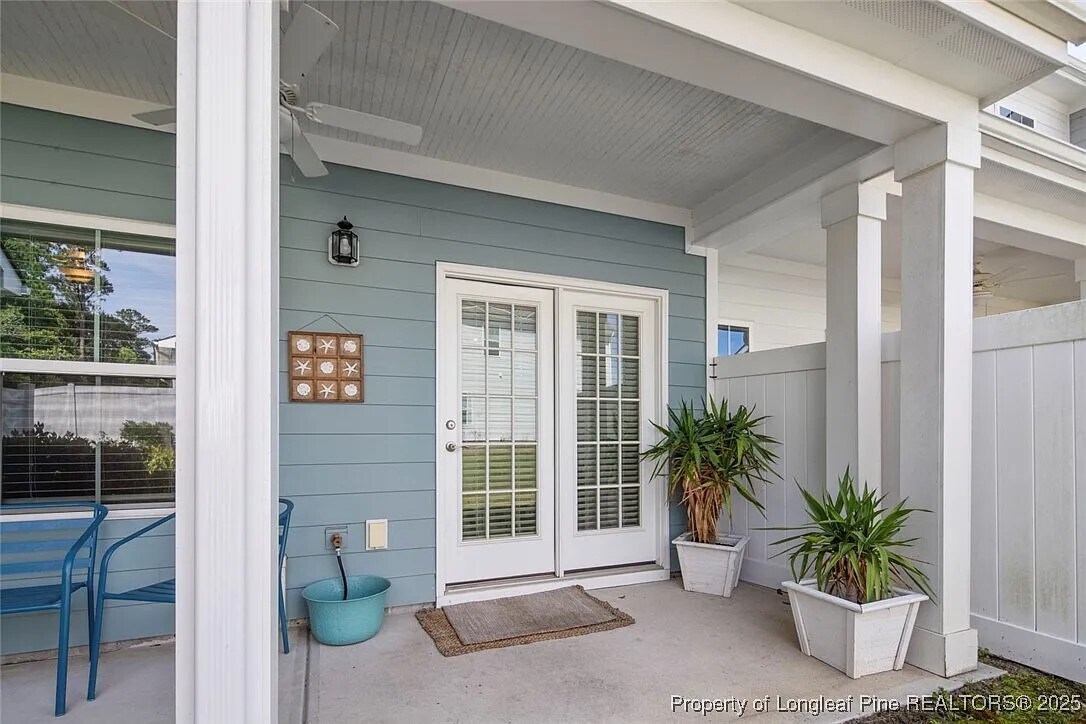 Building Photo - 213 White Stone Pl