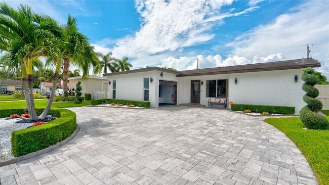 Building Photo - 11370 NW 46th Pl