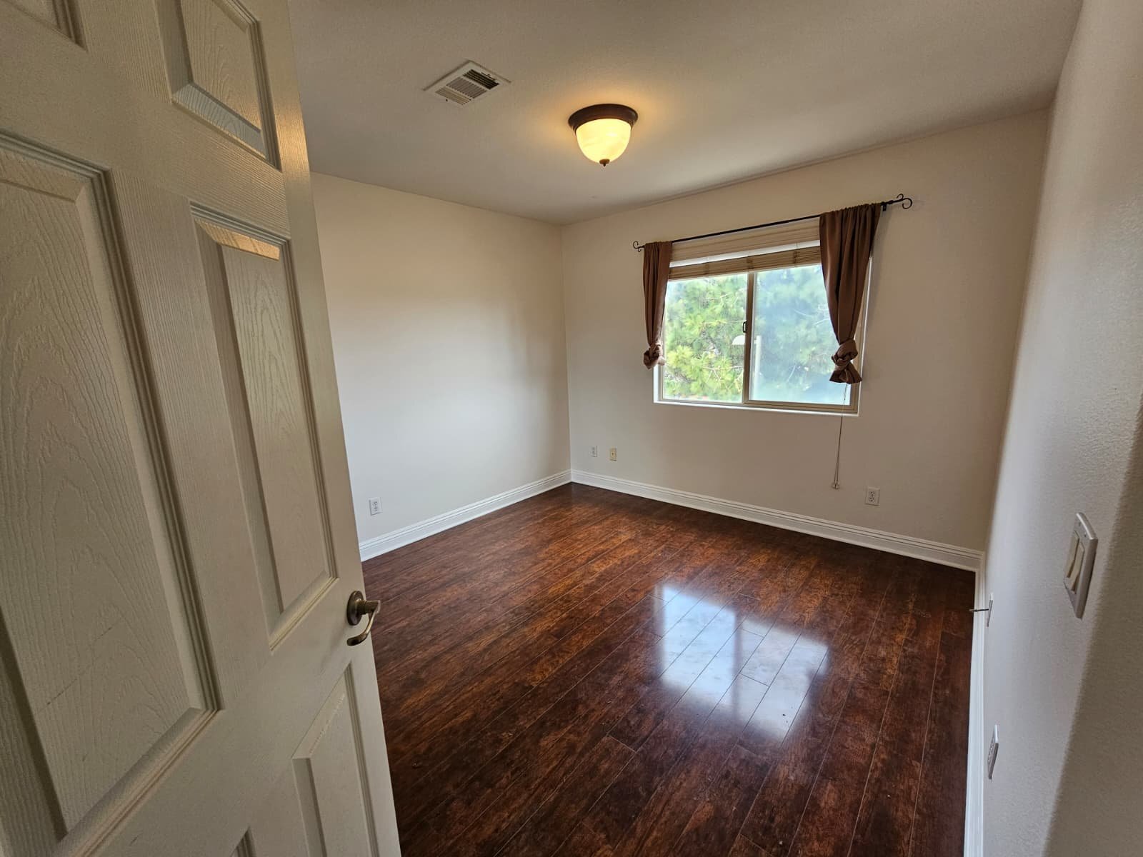 Building Photo - 774 Ada St