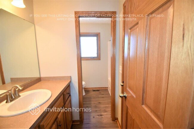 Building Photo - 6623 Merrimac Ln N