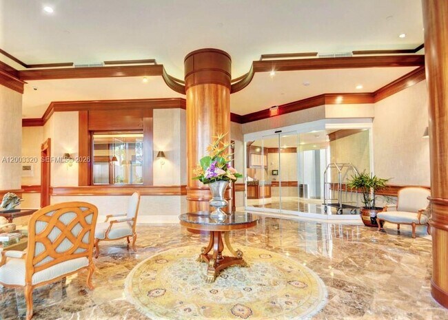 Building Photo - 20185 E Country Club Dr